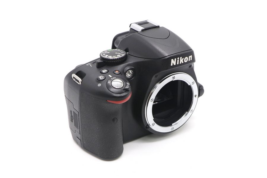 Nikon D5100 body (пробег 35510 кадров)