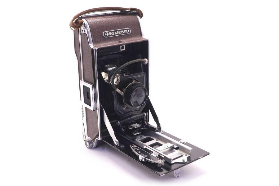 Момент (ГОМЗ, 1953)