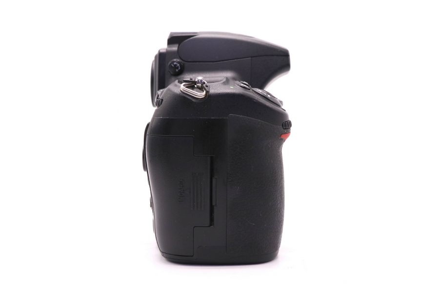Nikon D700 body (пробег 44700 кадров)