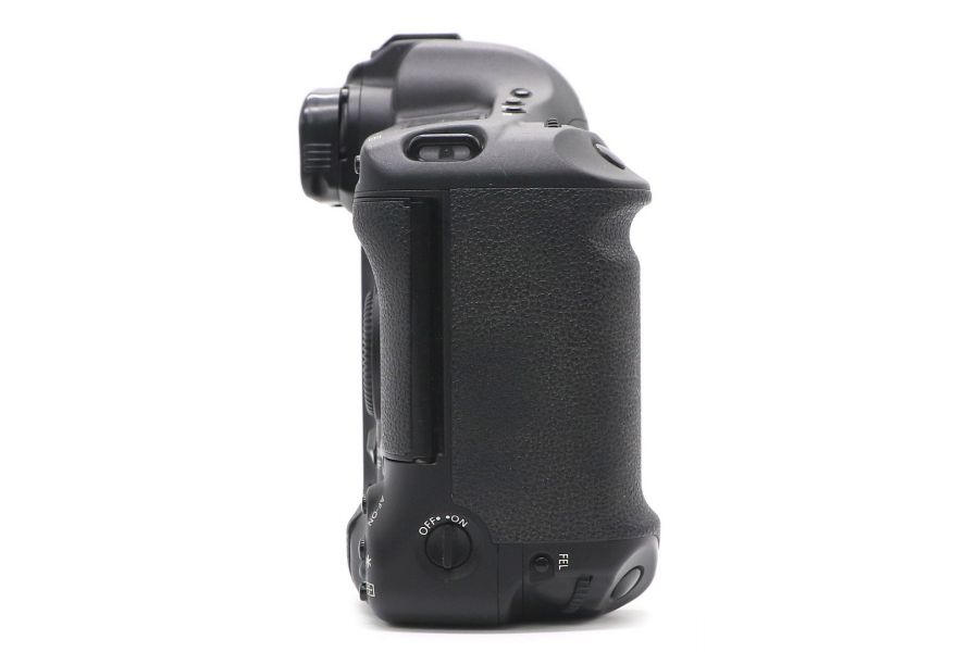 Canon EOS 1D Mark IV body