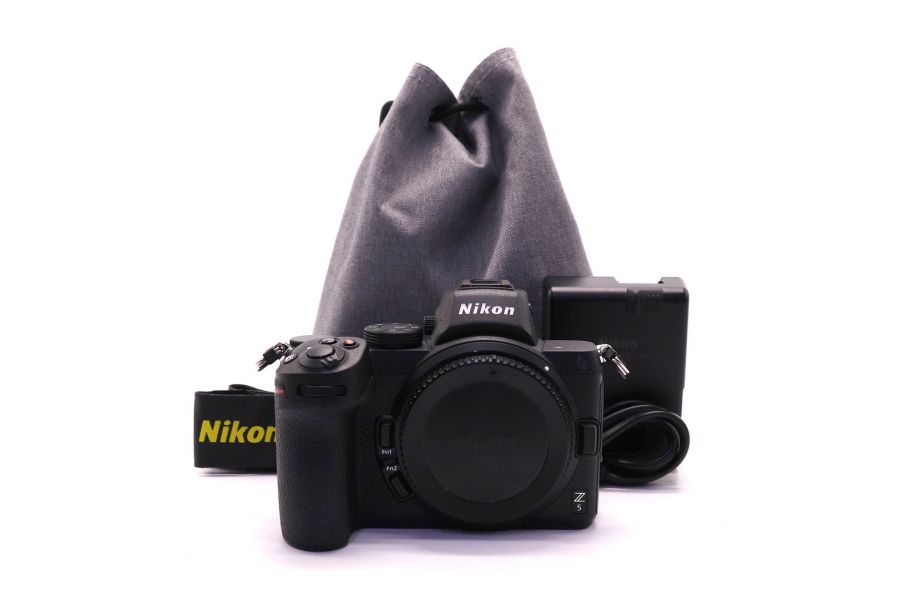 Nikon Z5 body (пробег 10670 кадров)