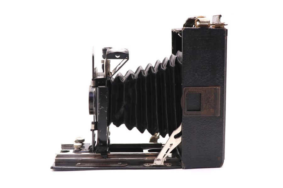 Voigtlander + Anastigmat Skopar 4.5/13.5cm Compur