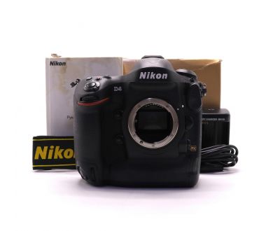 Nikon D4 body в упаковке (пробег 6800 кадров)