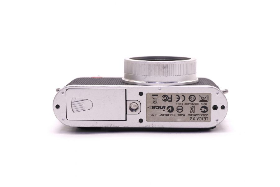 Leica X2 в упаковке