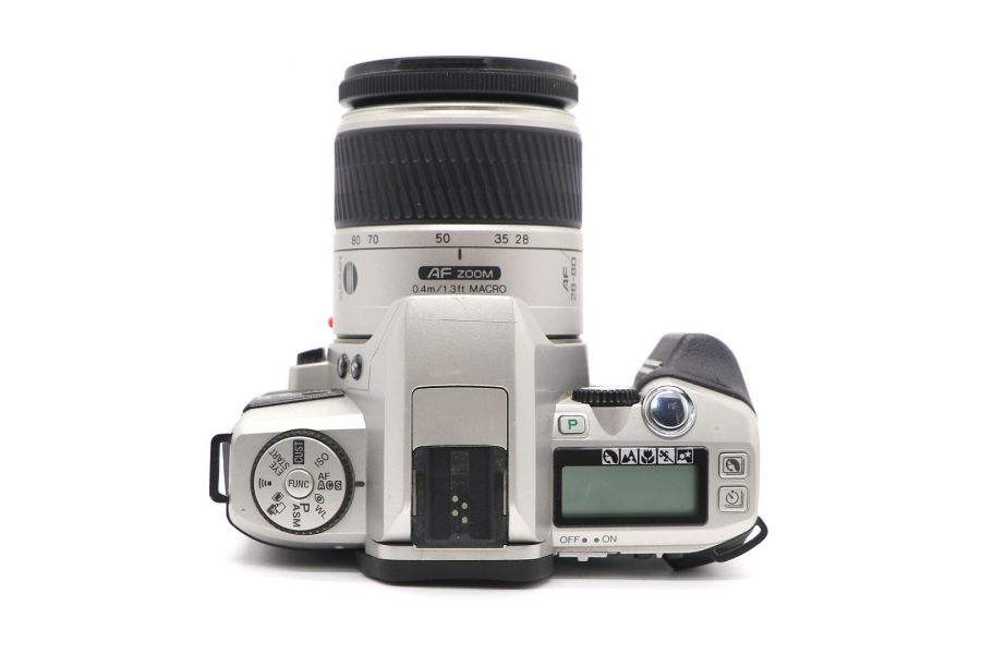 Minolta Dynax 5 kit 28-80mm (Japan, 2002)