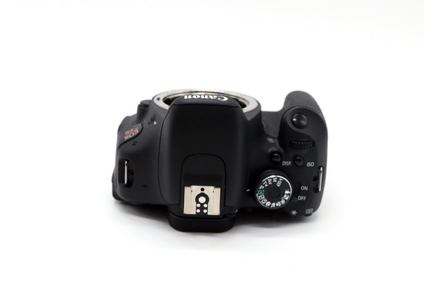 Canon EOS Rebel T3i (EOS 600D) body