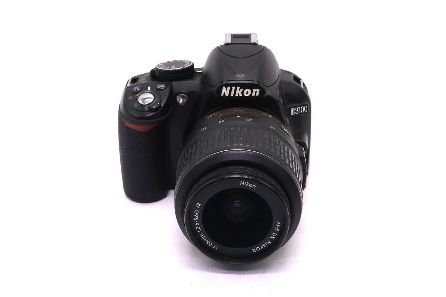 Nikon D3100 kit (пробег 19200 кадров)