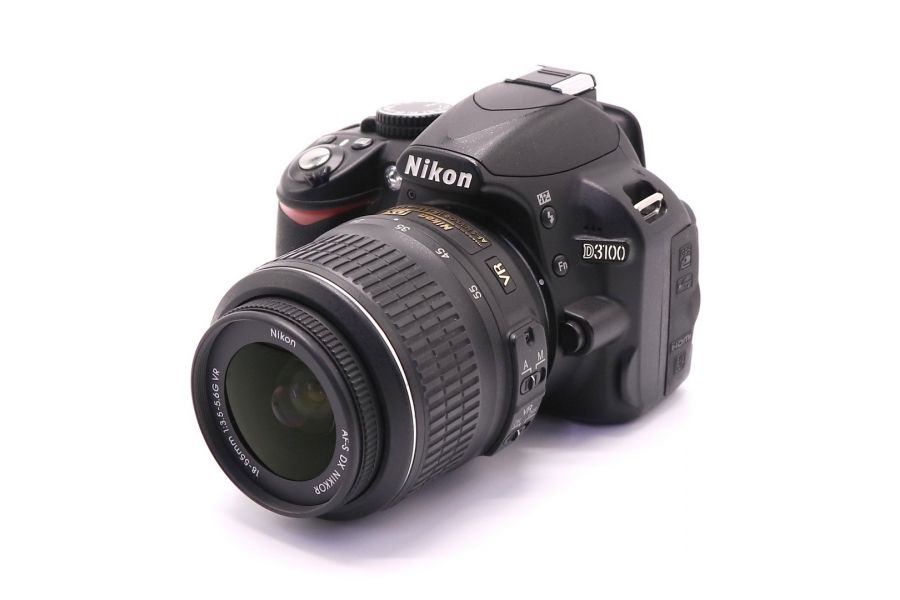 Nikon D3100 kit (пробег 12200 кадров)