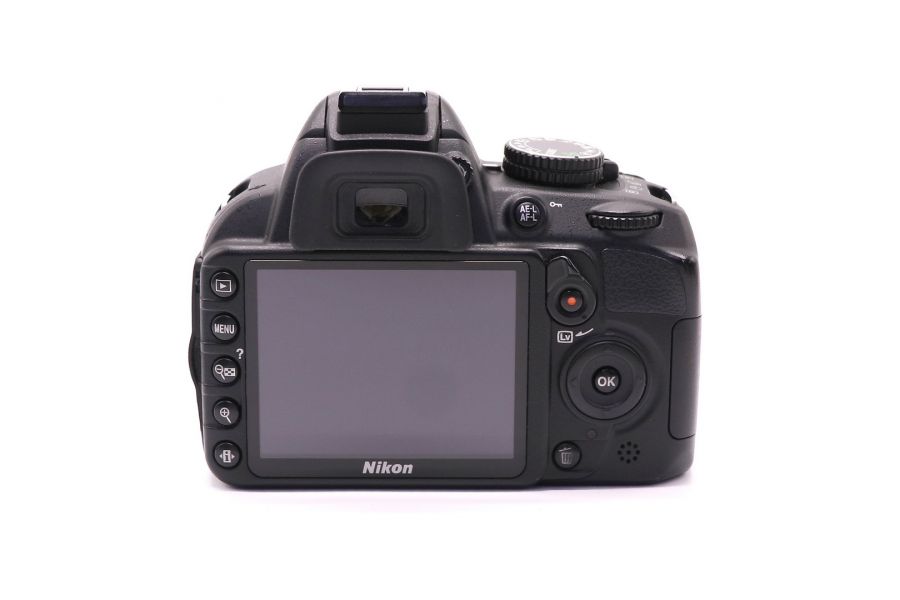 Nikon D3100 kit (пробег 12200 кадров)