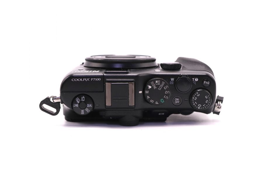 Nikon Coolpix P7100 в упаковке