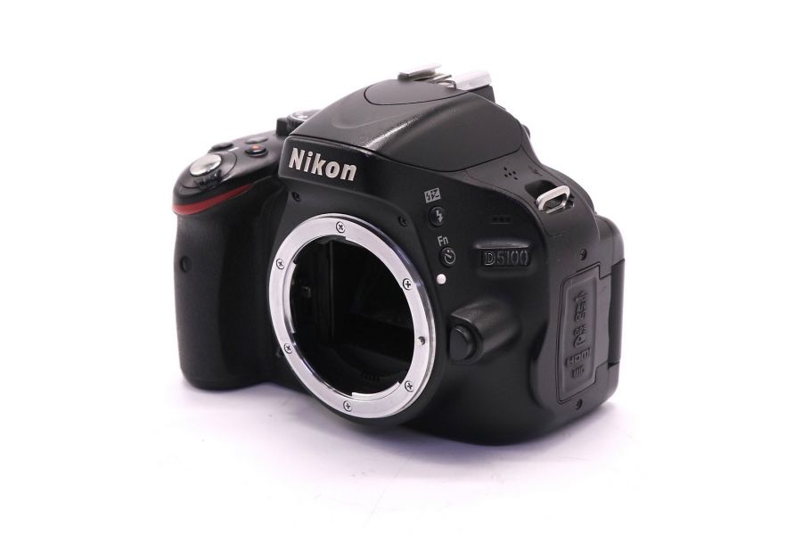 Nikon D5100 body (пробег 28450 кадров)