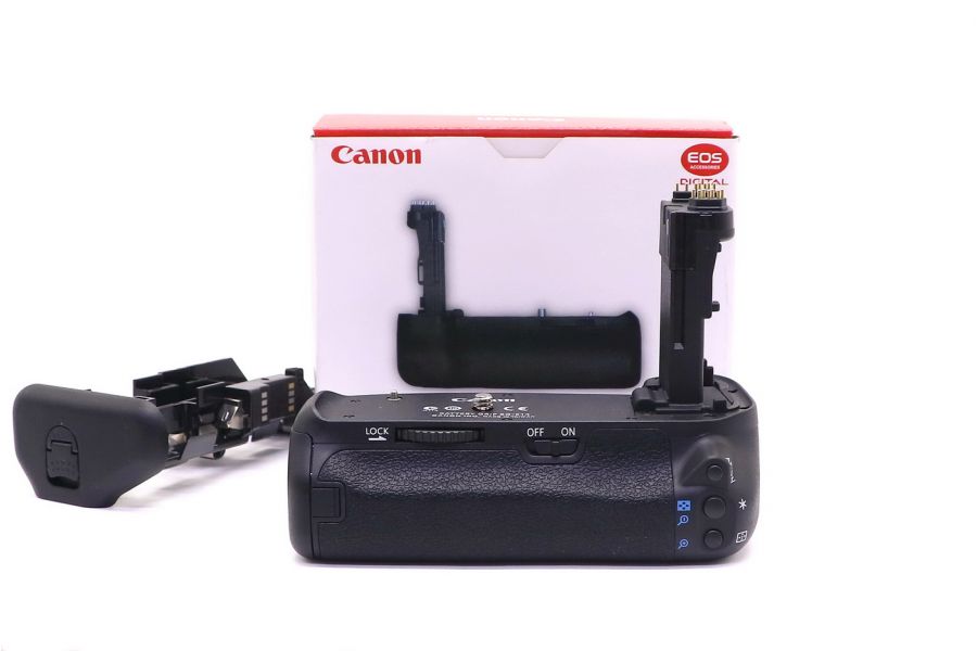 Батарейная ручка Canon BG-E14 в упаковке