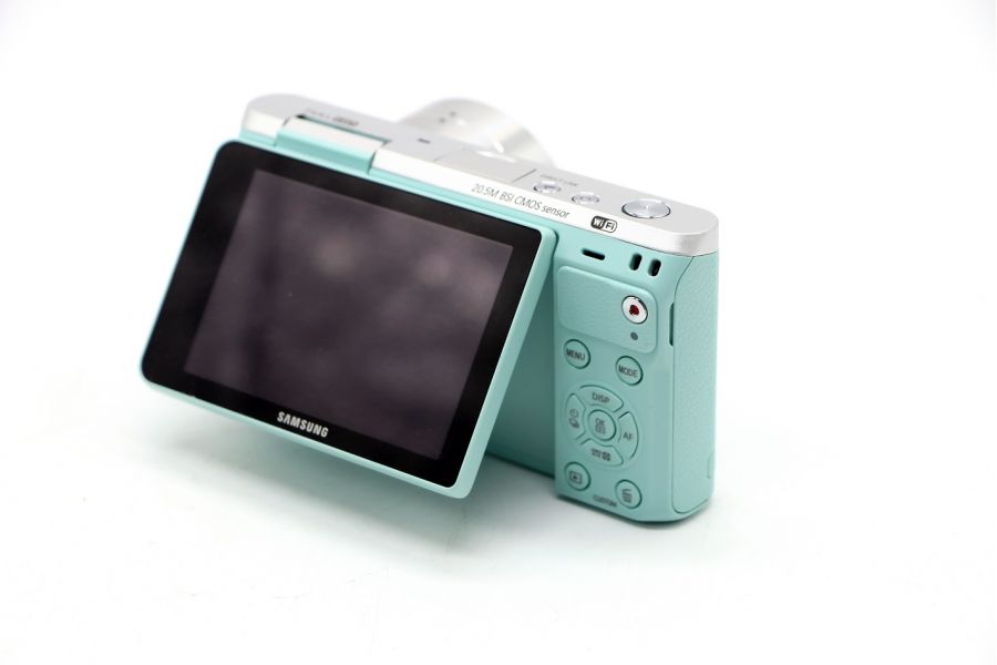 Samsung NX mini kit 9-27mm f/3.5-5.6