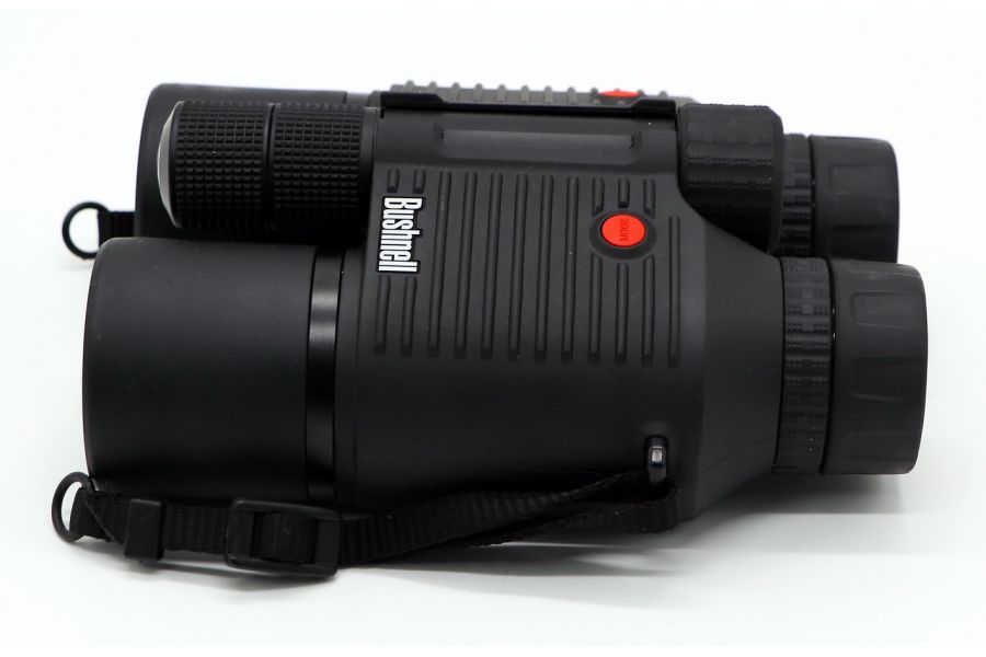 Бинокль Bushnell Fusion 1600 ARC 10x42
