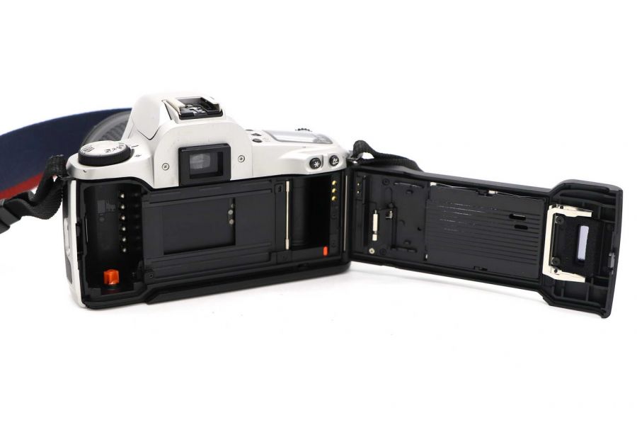 Canon EOS Rebel G (500N) kit