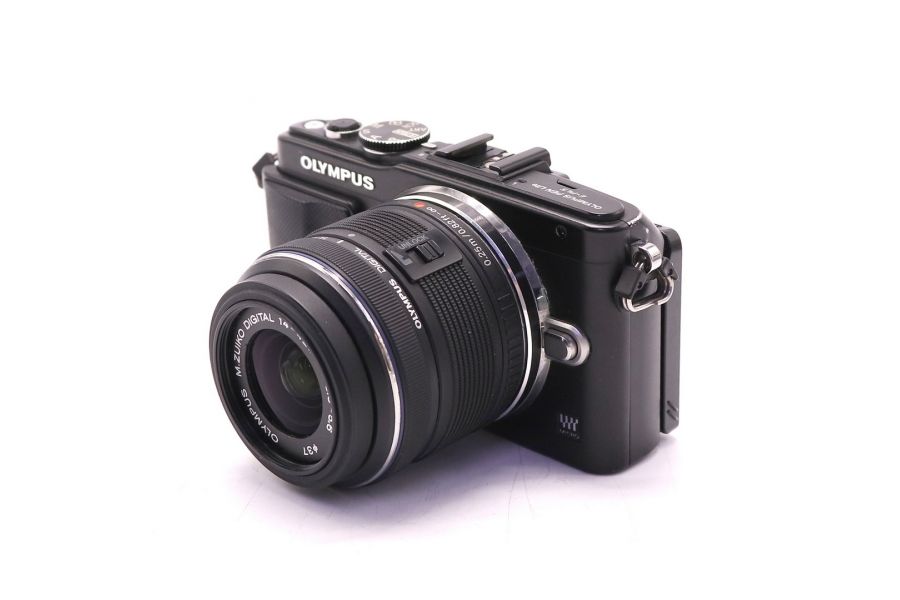 Olympus pen E-PL5 kit box (пробег 9150 кадров)
