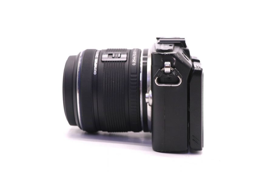 Olympus pen E-PL5 kit box (пробег 9150 кадров)