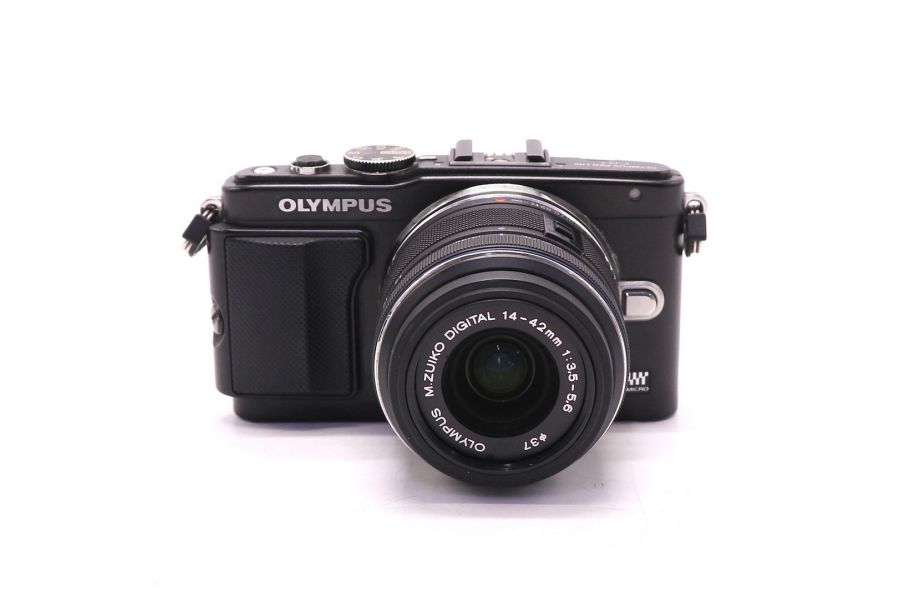 Olympus pen E-PL5 kit box (пробег 9150 кадров)