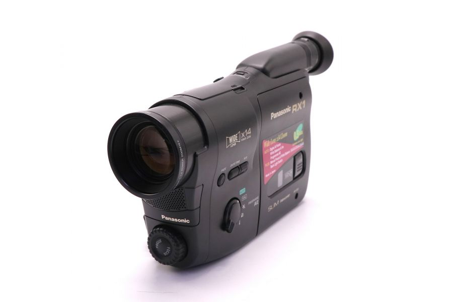 Видеокамера Panasonic NV-RX1EN в упаковке