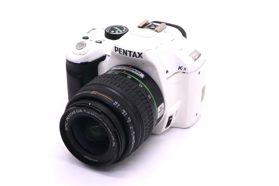 Pentax K-X kit (пробег 33900 кадров)