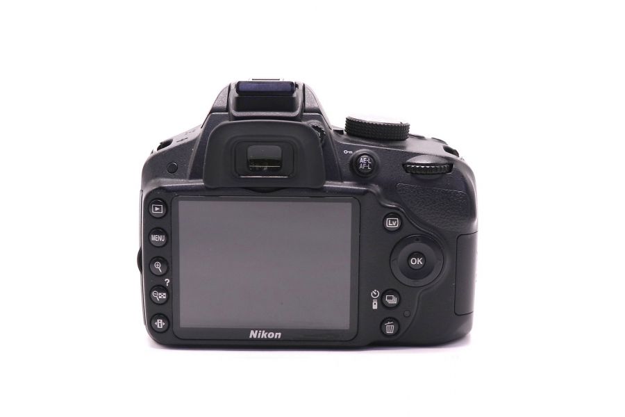 Nikon D3200 body (пробег 6905 кадров)