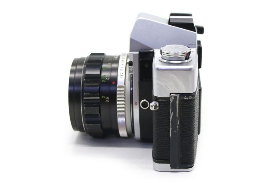 Minolta SRT 201 + MC Rokkor-PF 58mm f/1.4