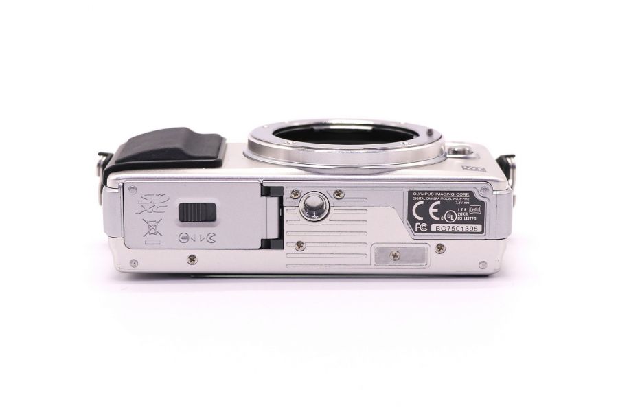 Olympus Pen Mini E-PM2 body (пробег 3170 кадров)