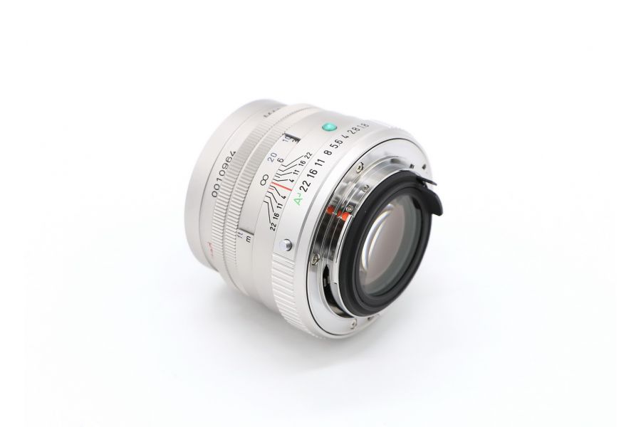 Pentax SMC FA 77mm f/1.8 Limited