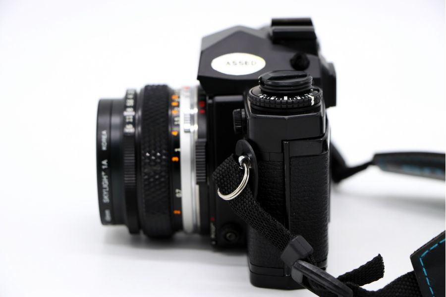 Зеркальный фотоаппарат Olympus OM-4 kit