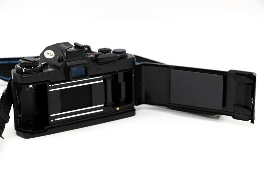 Зеркальный фотоаппарат Olympus OM-4 kit