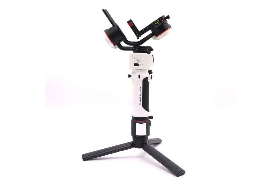Стабилизатор Zhiyun Crane M3 Pro в упаковке