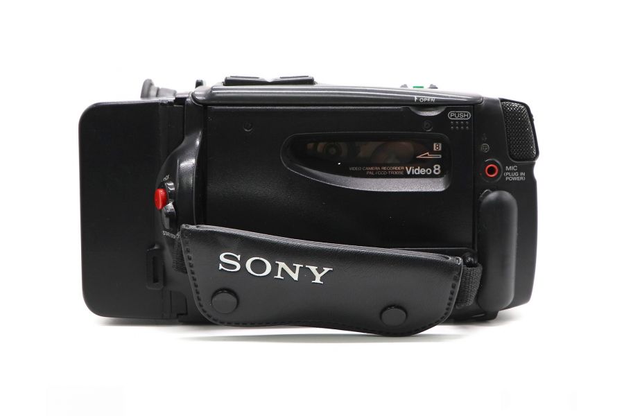 Видеокамера Sony CCD-TR305E