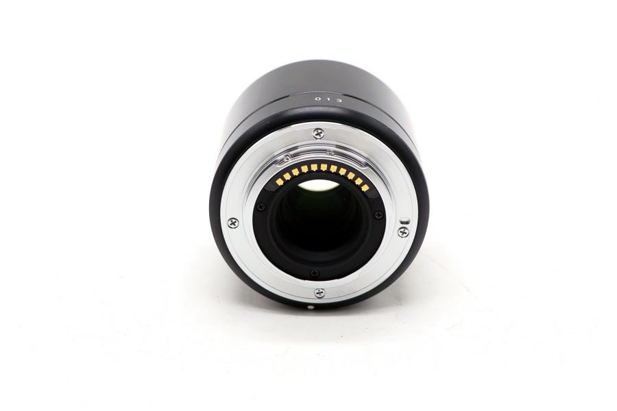 Sigma AF 60mm f/2.8 DN Micro 4/3 в коробке