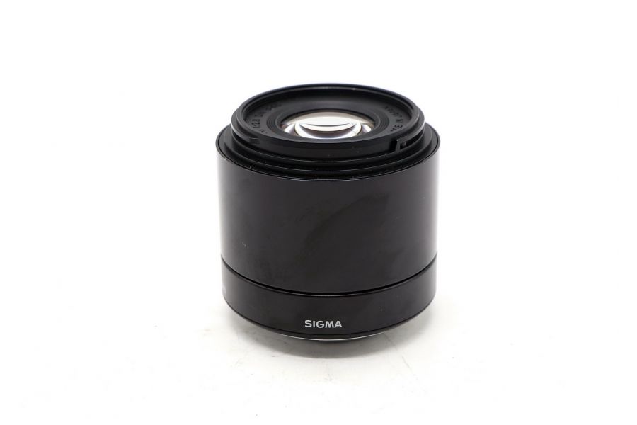Sigma AF 60mm f/2.8 DN Micro 4/3 в коробке