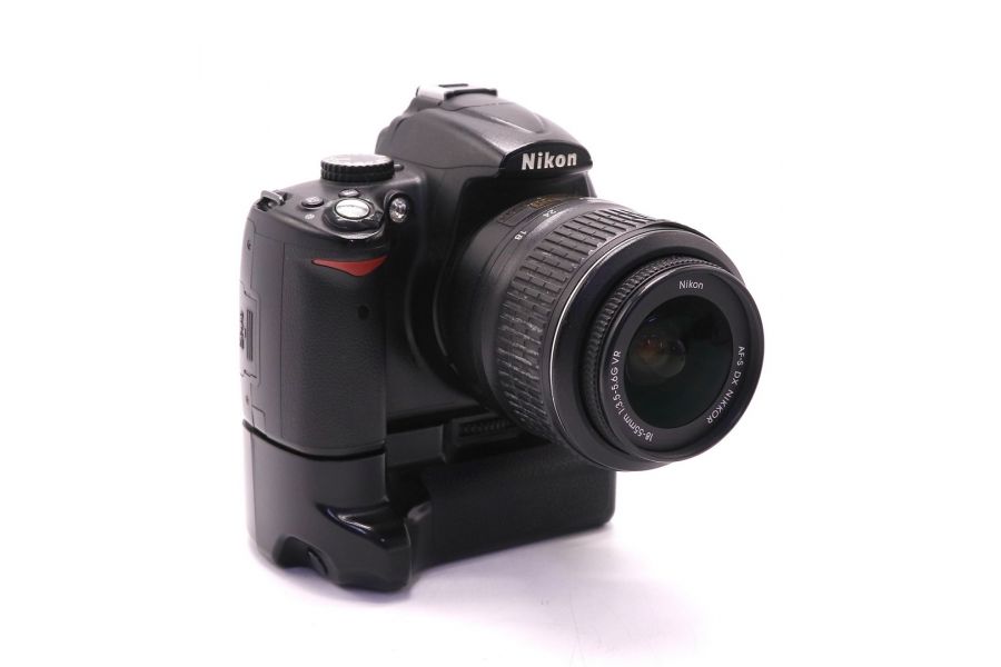 Nikon D5000 kit (пробег 48740 кадров)