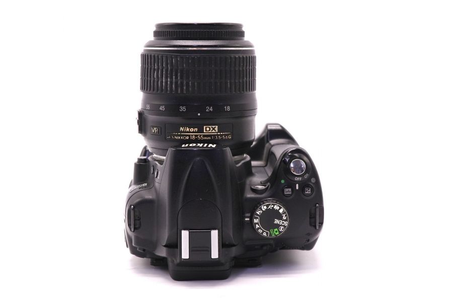 Nikon D5000 kit (пробег 48740 кадров)