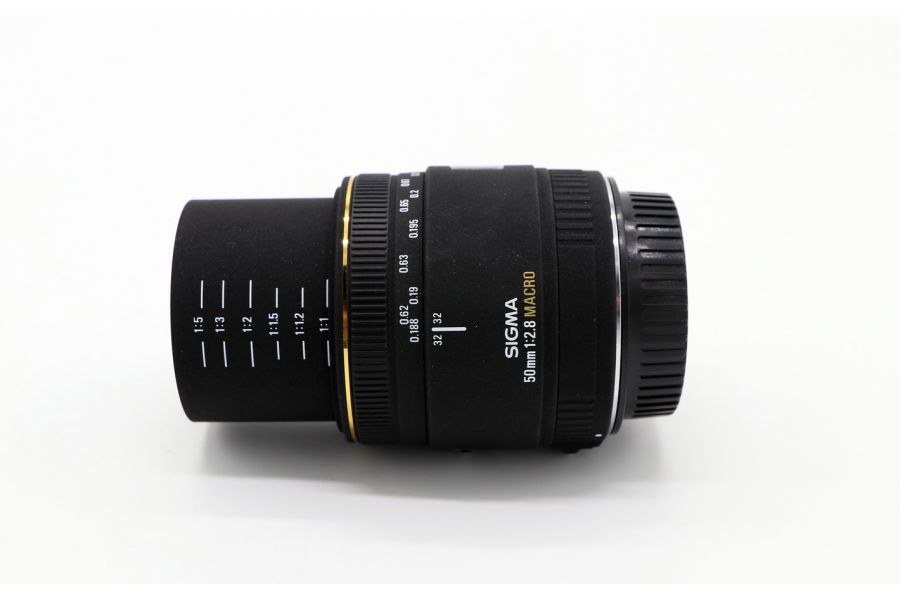 Sigma 50mm f/2.8 Macro for Canon EF