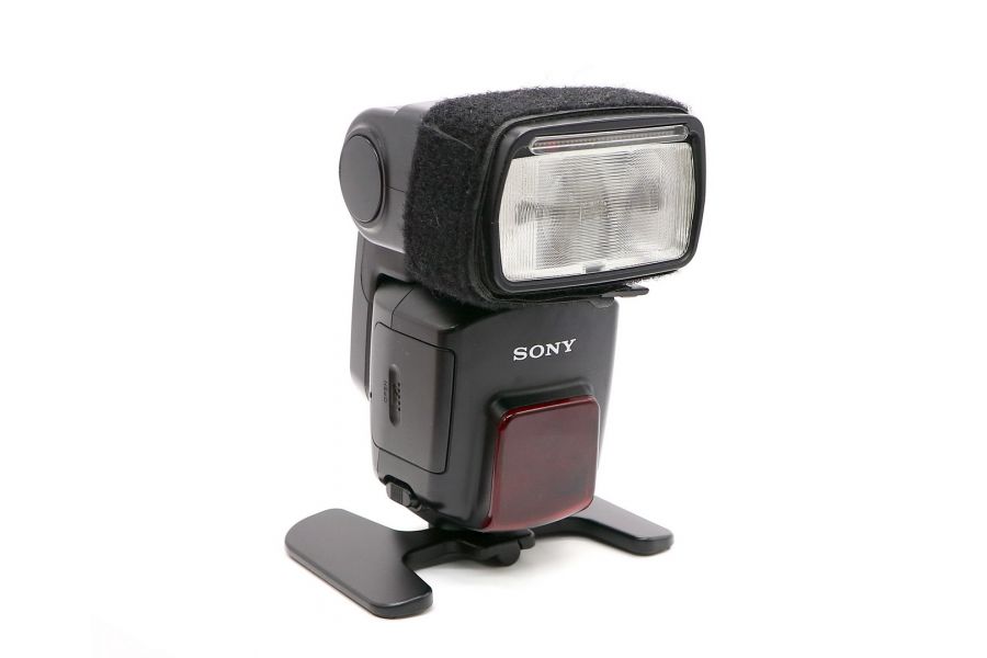 Фотовспышка Sony HVL-F58AM в упаковке