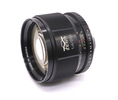 Зенитар-C 85mm f/1.4