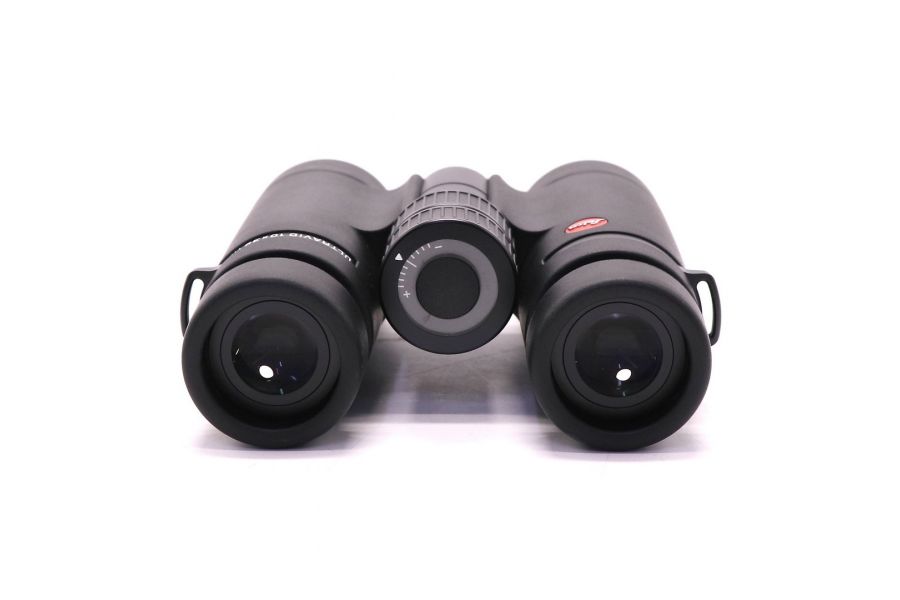 Бинокль Leica Ultravid 10x32 HD