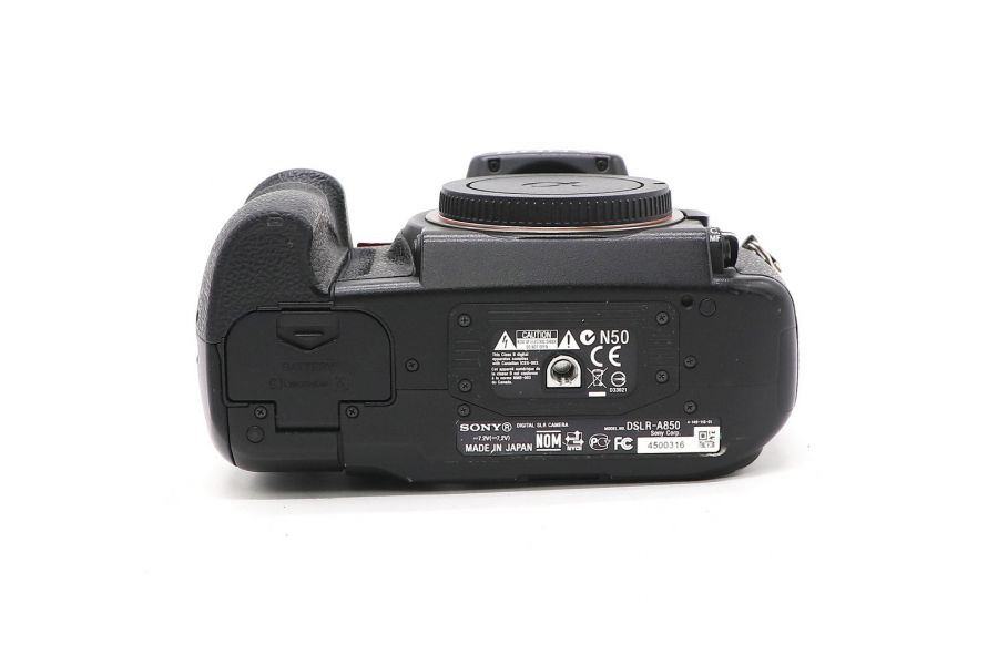Sony A850 body (пробег 10935 кадров)