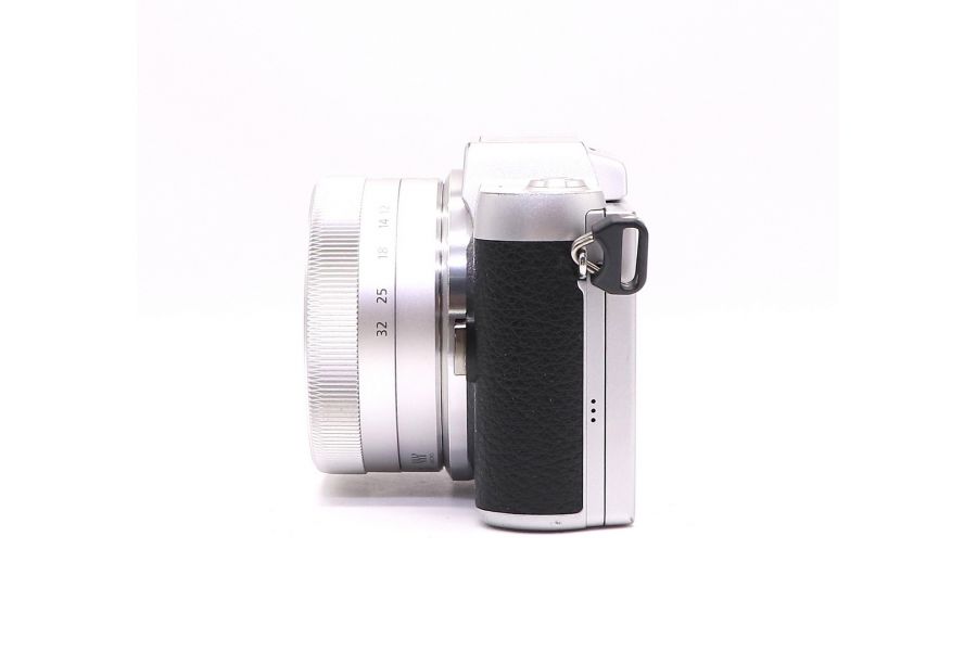 Panasonic Lumix DMC-GF7 kit в упаковке