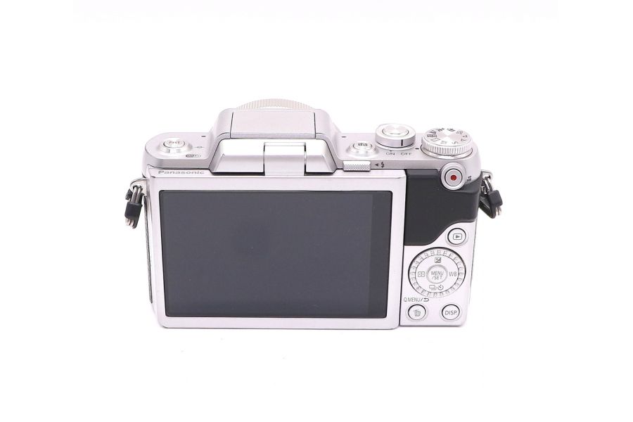 Panasonic Lumix DMC-GF7 kit в упаковке