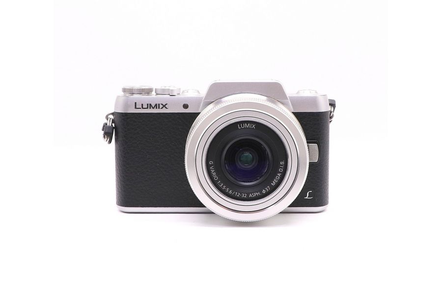 Panasonic Lumix DMC-GF7 kit в упаковке