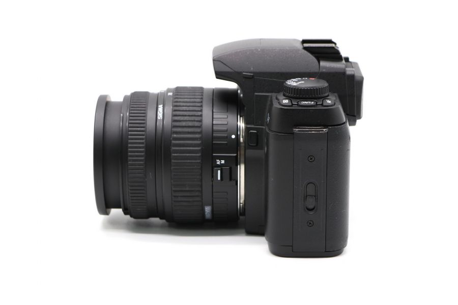 Sigma SA-7 + Sigma 28-70mm f/2.8-4