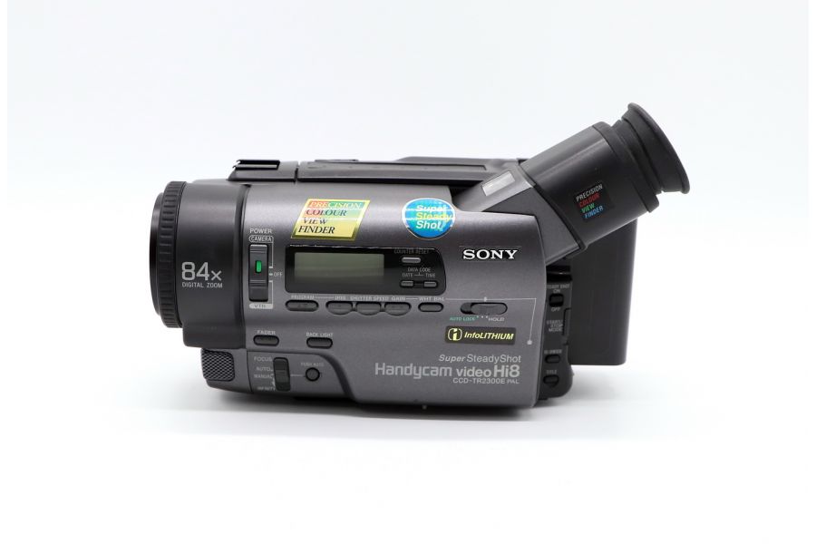 Видеокамера Sony CCD-TR2300E