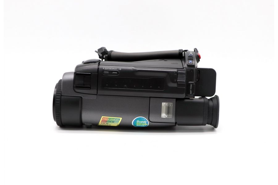 Видеокамера Sony CCD-TR2300E