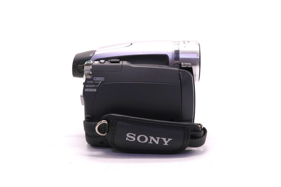 Видеокамера Sony DCR-HC96E компактная цифровая