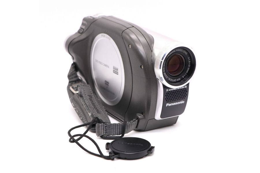 Видеокамера Panasonic VDR-D150