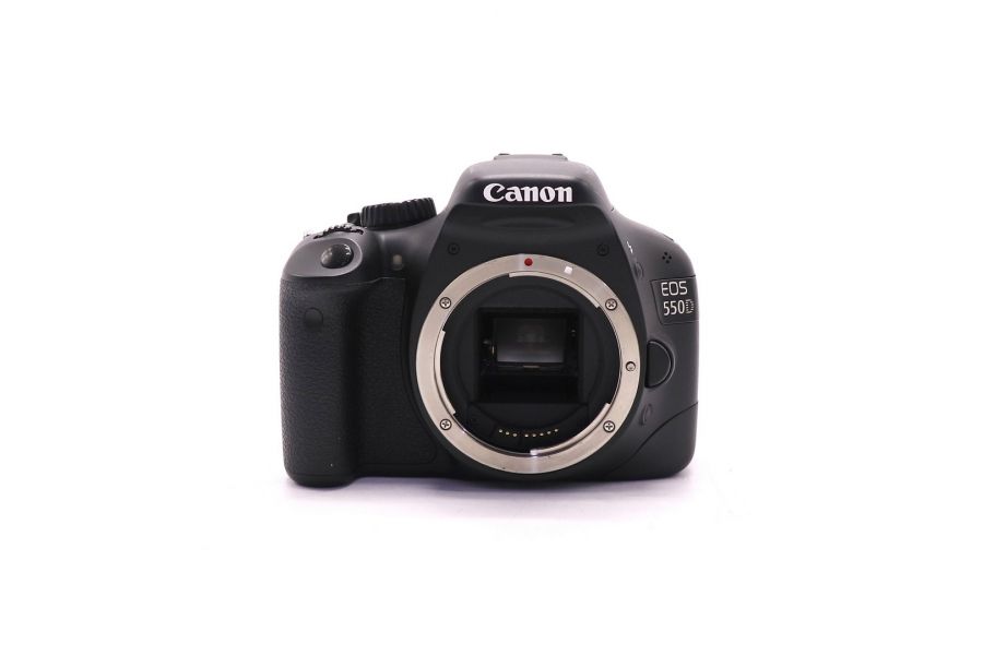 Фотокамера Canon EOS 550D body (пробег 2075 кадров)